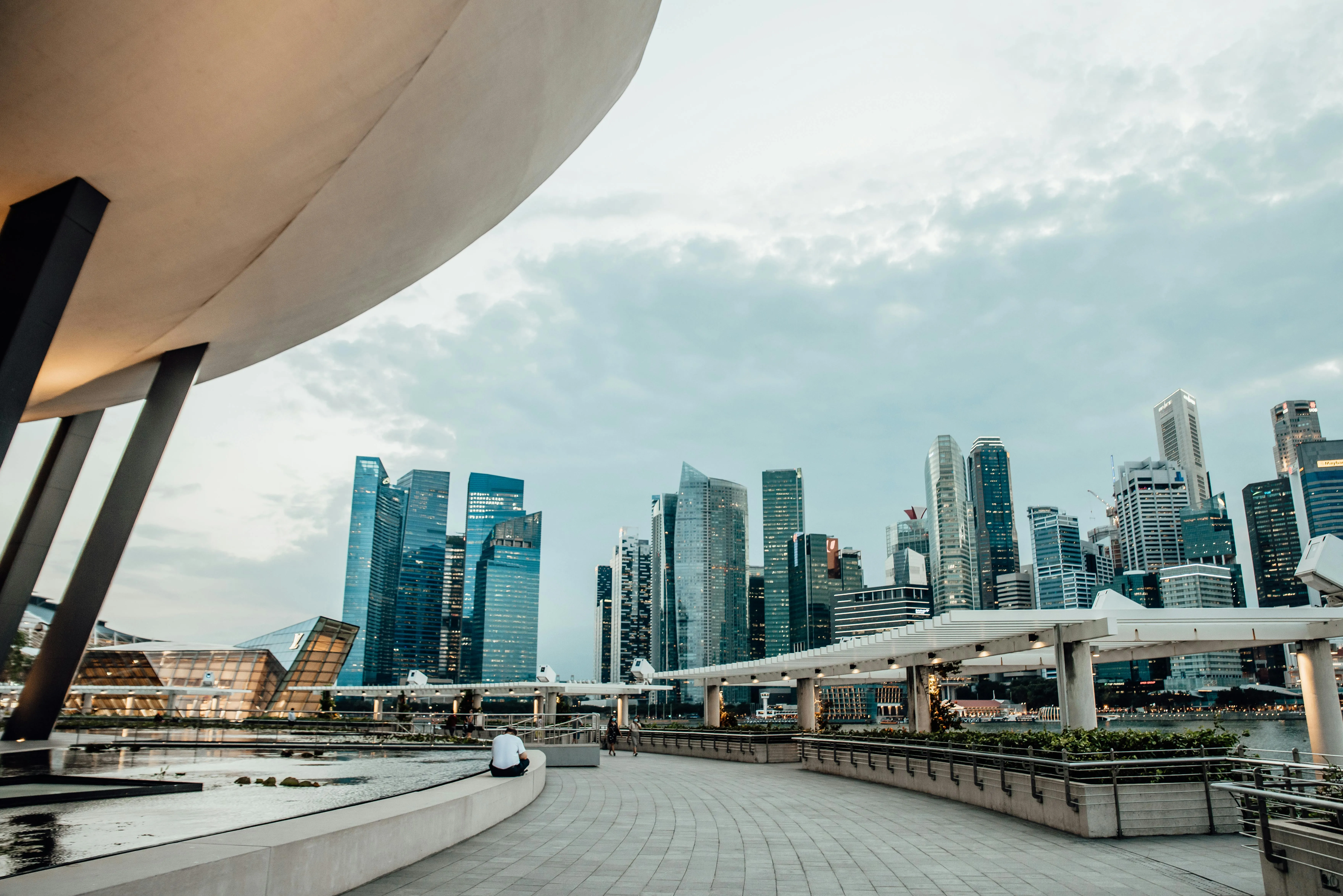 Singapore and regional digital delivery resources - mobiloitte singapore